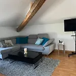 Grand Loft Avec Billard Et Netflix Apartment