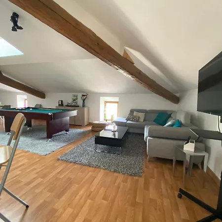 Apartment Grand Loft Avec Billard Et Netflix