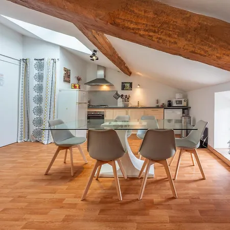 Grand Loft Avec Billard Netflix Et Climatisation Апартаменты Socourt